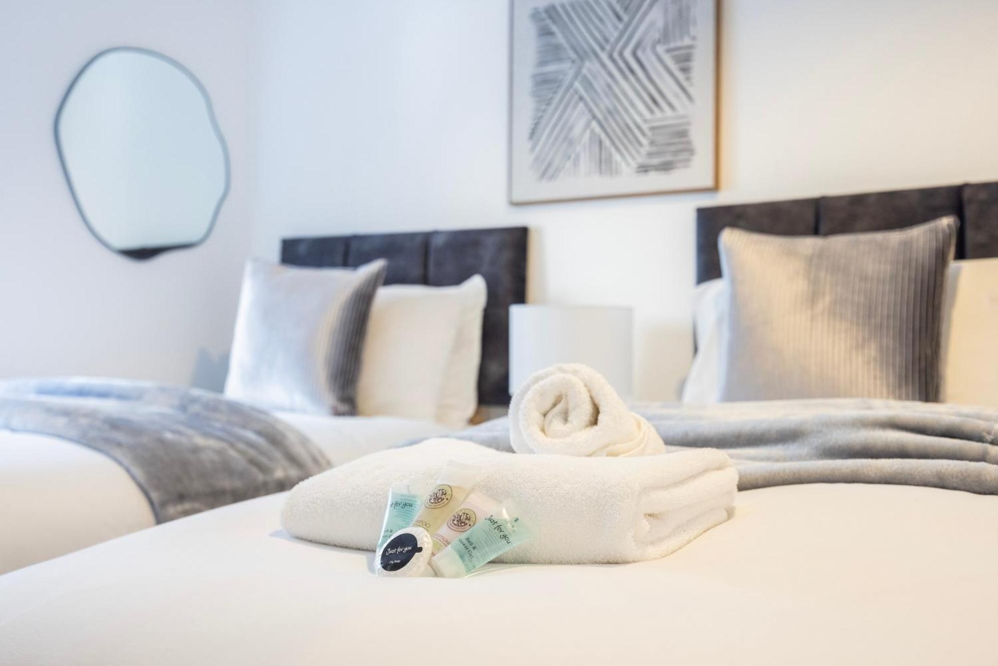 Block Of Apartments In Croydon ,Long Stays , Weekly & Monthly Offers , Contractors , Relocations , Leisure & Family Stays Eksteriør bilde