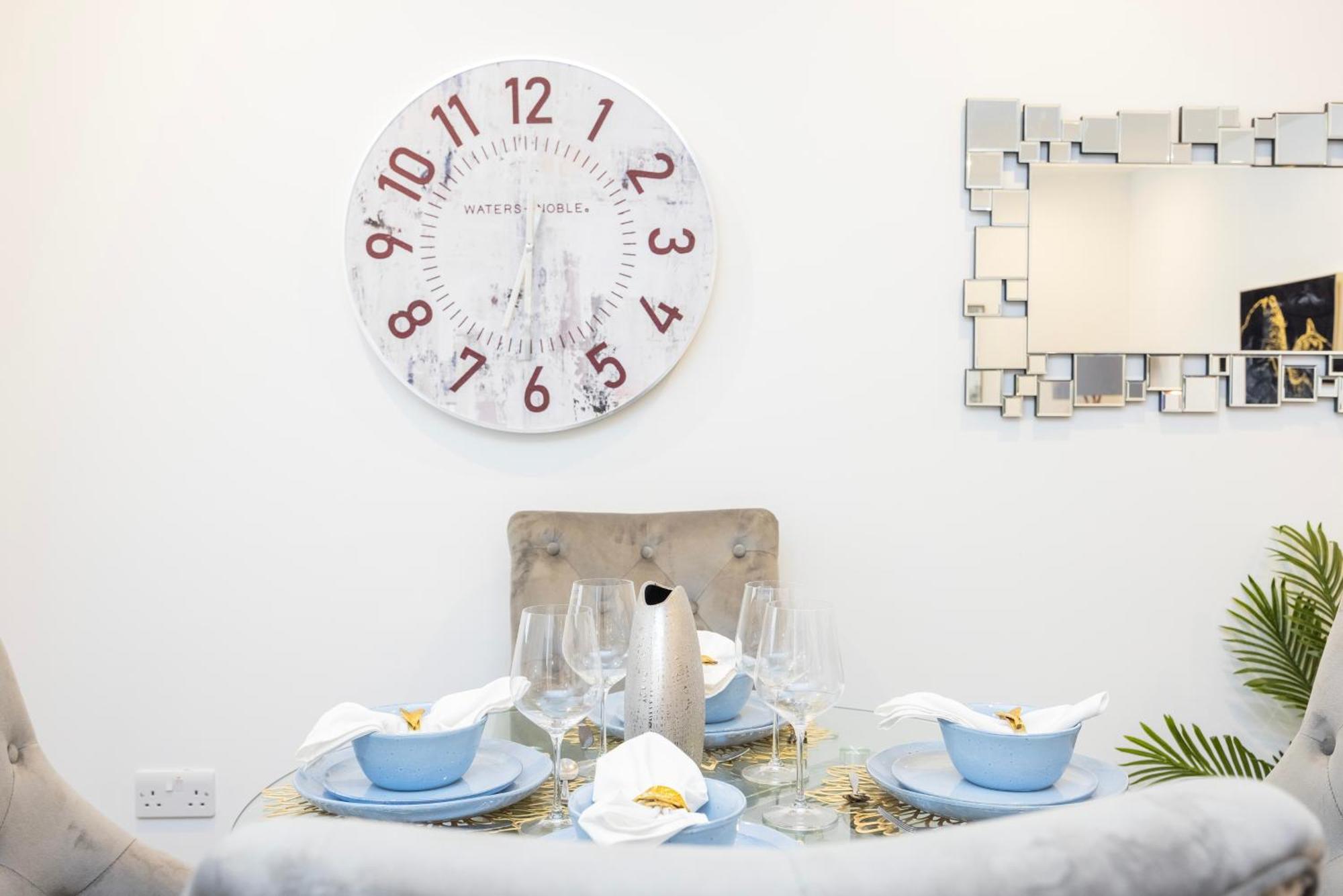 Block Of Apartments In Croydon ,Long Stays , Weekly & Monthly Offers , Contractors , Relocations , Leisure & Family Stays Eksteriør bilde