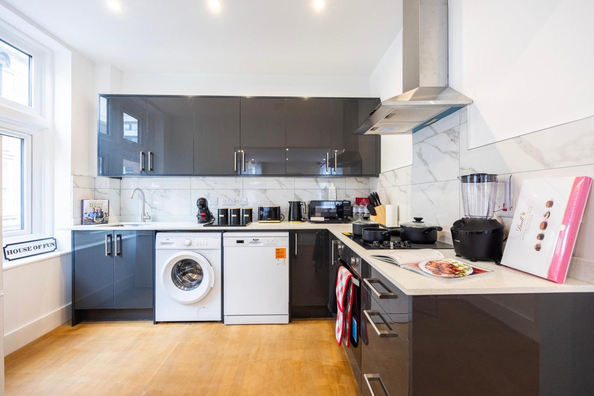 Block Of Apartments In Croydon ,Long Stays , Weekly & Monthly Offers , Contractors , Relocations , Leisure & Family Stays Eksteriør bilde