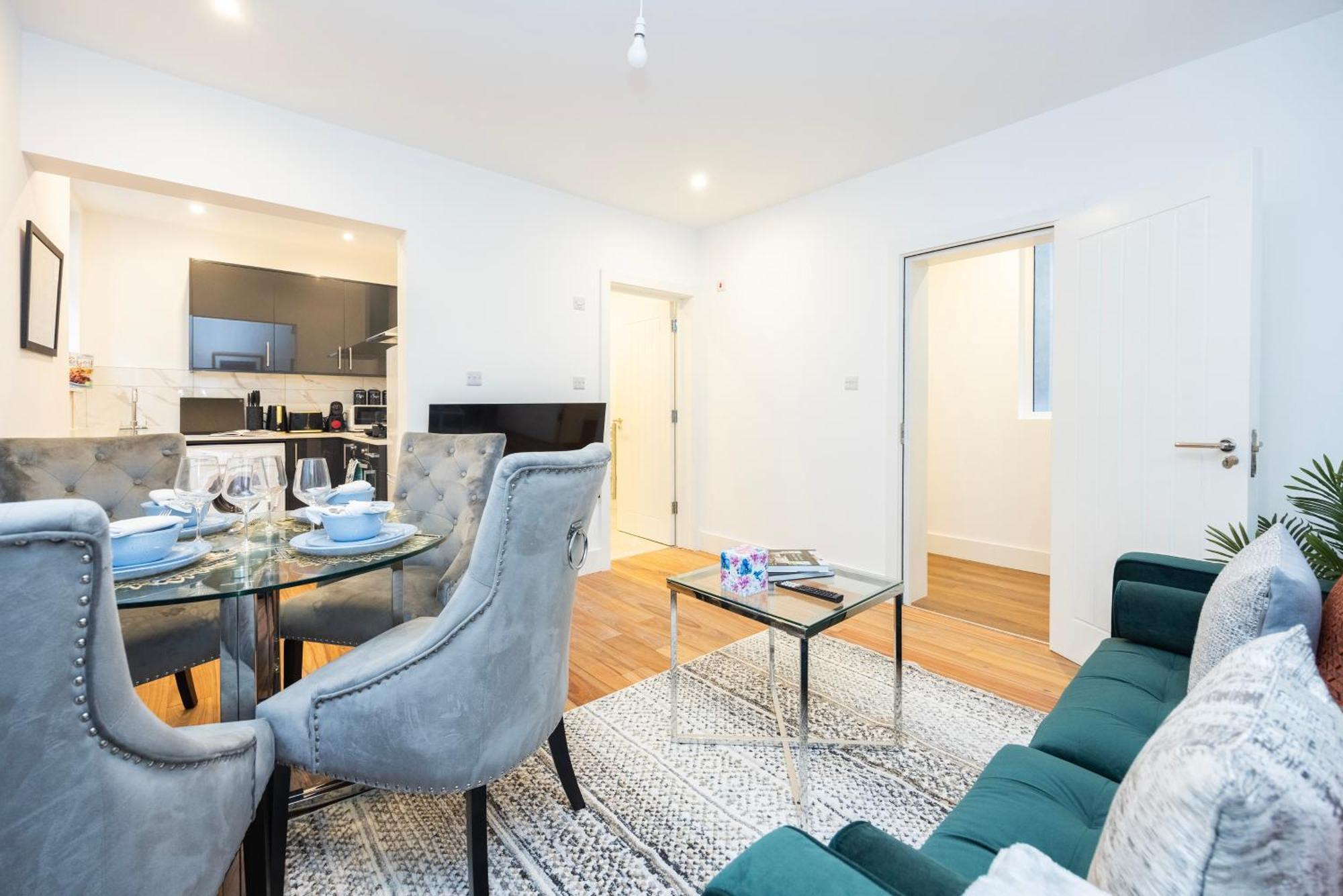 Block Of Apartments In Croydon ,Long Stays , Weekly & Monthly Offers , Contractors , Relocations , Leisure & Family Stays Eksteriør bilde